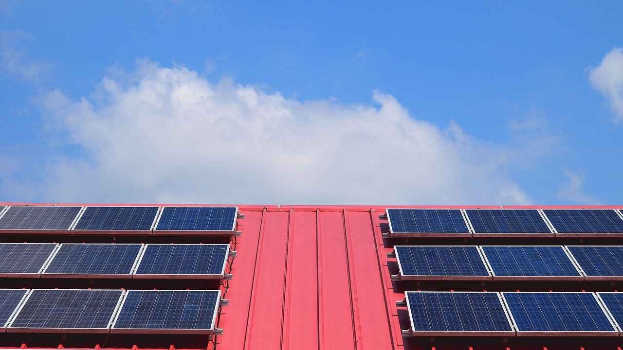 Solar Panels and Battery Storage